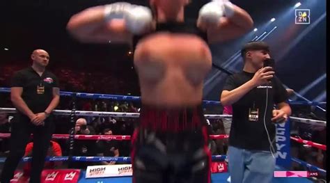 daniella hemsley tits out|Womens boxer flashes the crowd after her first win